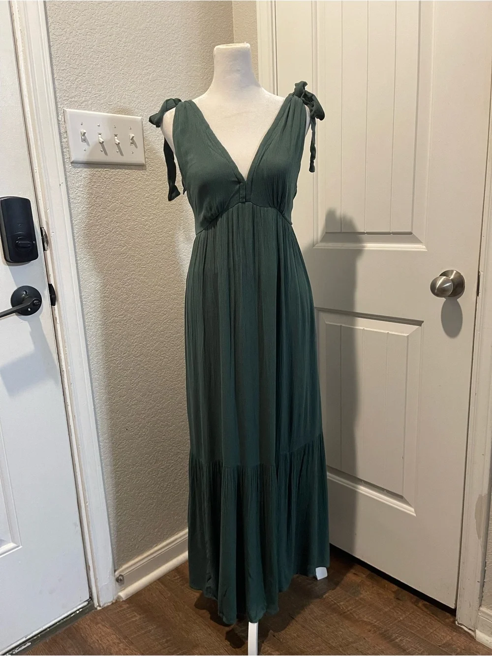 Abercrombie & Fitch Olive Green Tie-Shoulder Maxi Dress